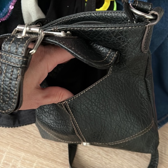 Nine West, black leather crossbody, small bag - Picture 6 of 12